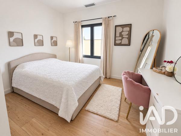 Maison à vendre 6 pièces 145 m² Saint-Seurin-sur-l'Isle