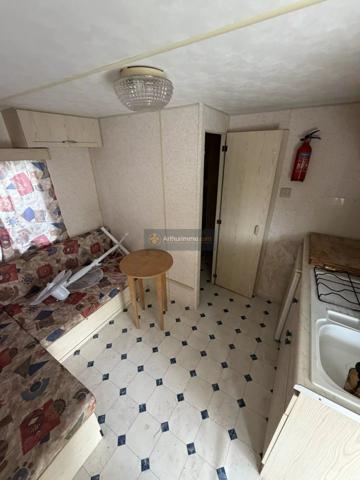 Vente                                                      Terrain
                        
                                         200 m2                     à Fréjus