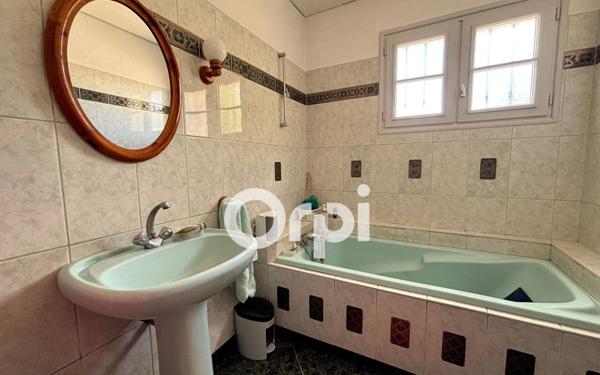 Maison à vendre    3 pièces •  Étaules