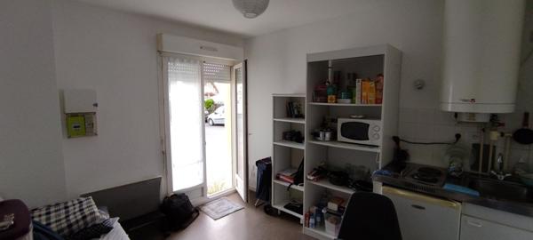 Appartement à JOUE-LES-TOURS, 37300 - 1 pièce 16m²