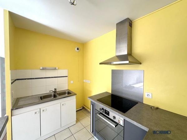 Joli T2 avec stationnement et balcon