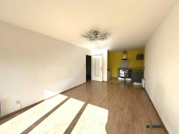 Joli T2 avec stationnement et balcon