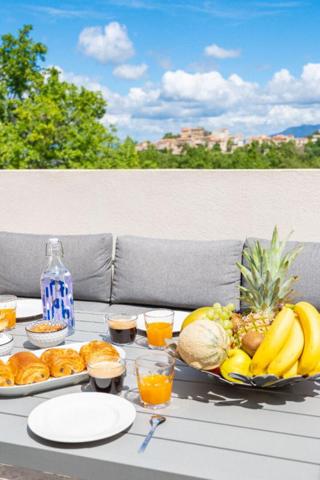 Villa Mimet 8 pièces 210 m2 - 950 000