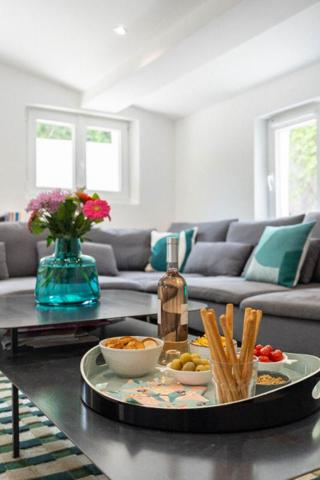 Villa Mimet 8 pièces 210 m2 - 950 000