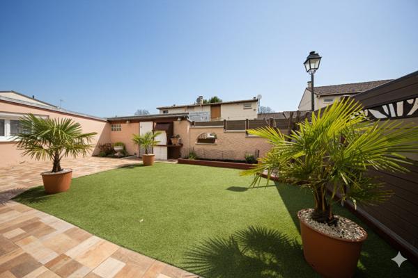 Maison Lesigny 5 pièce(s) 109.9 m2