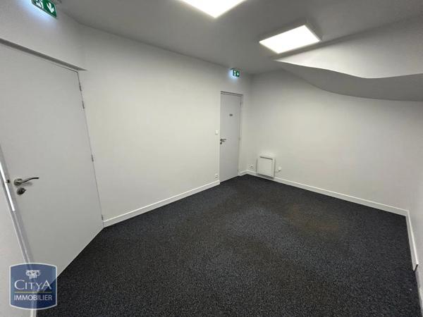 Local commercial à louer Saint-Quentin (02100)
