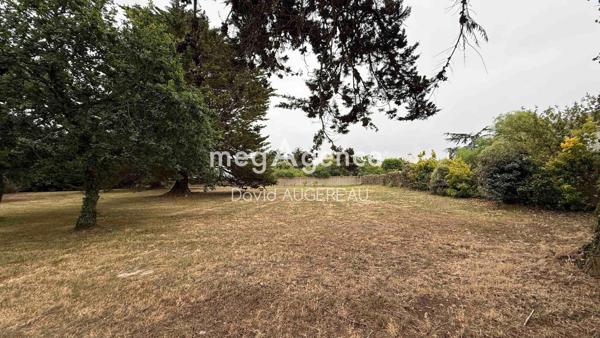 Terrain à L' ILE-D'YEU, 85350 - 1200m²