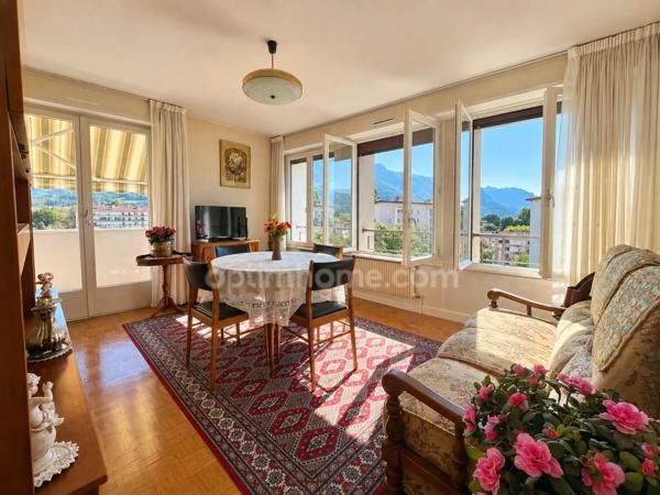 ANNECY - APPARTEMENT T3 A RENOVER - DERNIER ETAGE - BALCON VUE PANORAMIQUE MONTAGNES - A 350 m DU LAC