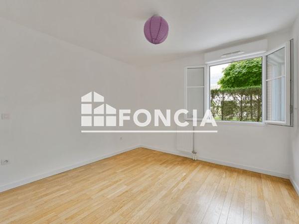 À vendre Appartement 2 pièces 44 m² - Le Plessis-robinson 92350