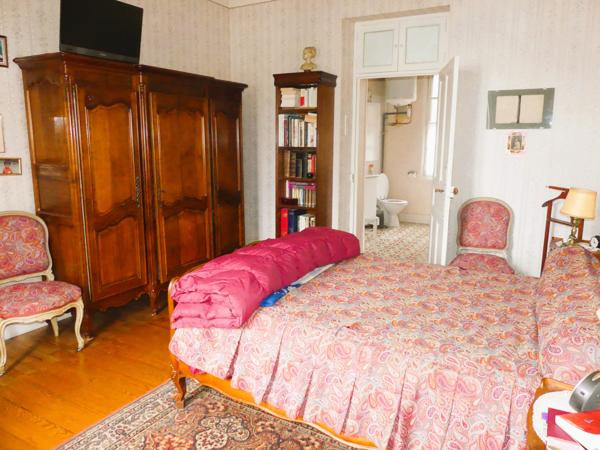 Castres (81100) CASTRES - MAISON 7 PIECES AVEC JARDIN