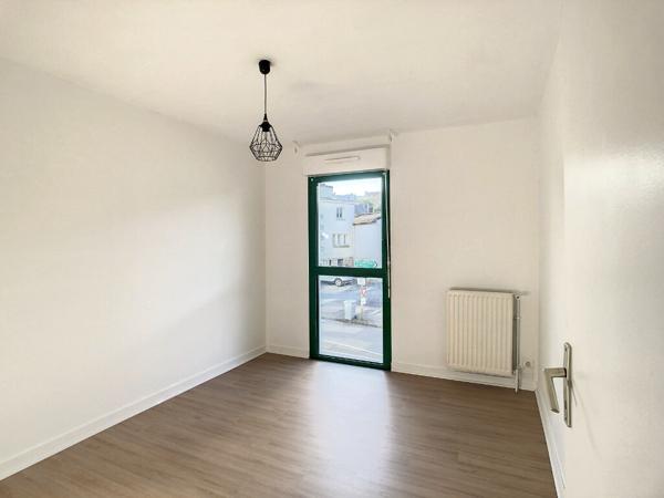 Appartement de type 2 rénové et lumineux dans une résidence sécurisée au Moulin-Vert !