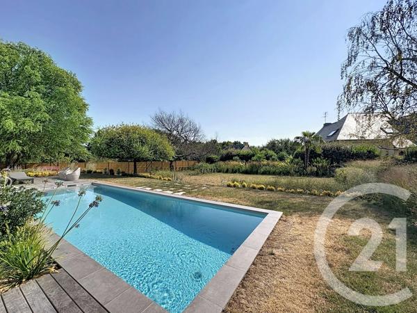Maison à vendre  9 pièces - 188 m 2   PLOEREN  - 56