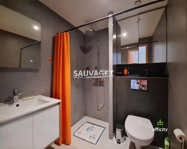 Maison
         8 pièces
        - 271 m² Bien prestige 829 000 € *
