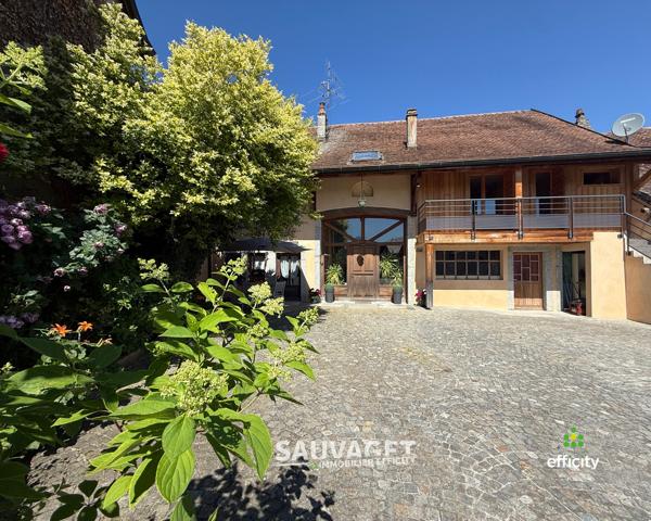 Maison
         8 pièces
        - 271 m² Bien prestige 829 000 € *