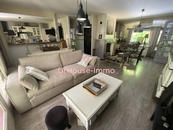 Maison à vendre 7 pièces de 235 m²
