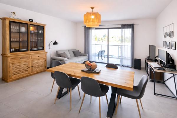 À VENDRE T3 RÉCENT AVEC TERRASSE - RTE D'ALATA