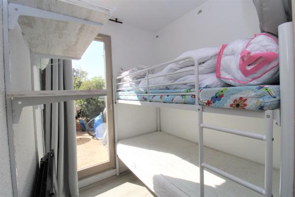 Jolie 2 pièces avec jardin et place de parking à 50 m des plages