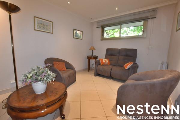 APPARTEMENT TRAVERSANT - TERRASSES - JARDINS de 200m2 - BOX DOUBLE