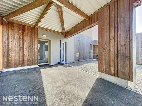 Maison contemporaine de 2020 sur Clohars-Carnoët avec vie de plain pied, 3 chambres, proche du bourg et des plages.