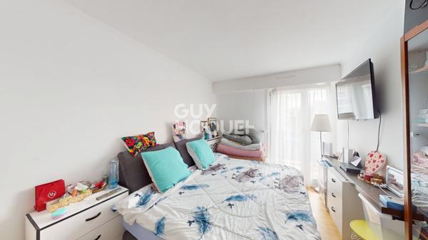 DERNIER ÉTAGE - APPARTEMENT 4 PIÈCES AU CALME