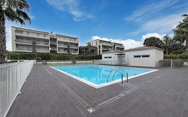 Appartement à vendre    3 pièces • 69,08 m2 Le Cannet