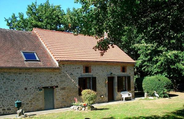 Superbe maison en pierre à la campagne
