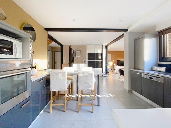 Montfort-sur-Meu (35160) Maison familiale lumineuse de 5 chambres avec jardin au Sud - En impasse - Quartier recherché