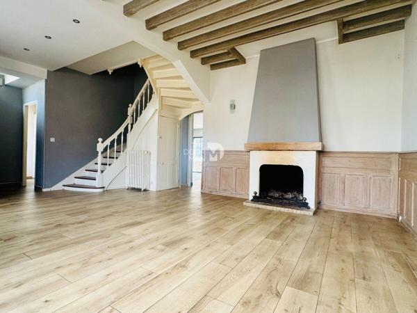 Maison - À vendre - 187 m² - LAVAL | The Door Man