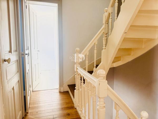 Maison - À vendre - 187 m² - LAVAL | The Door Man