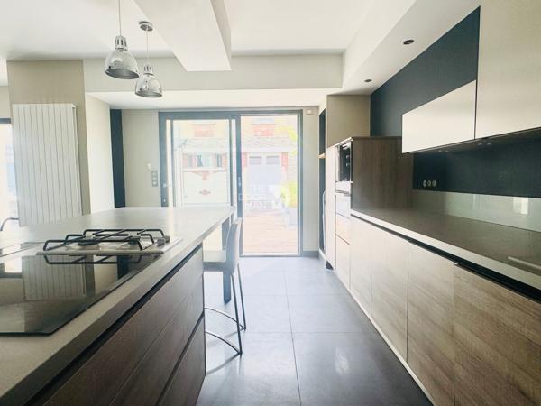 Maison - À vendre - 187 m² - LAVAL | The Door Man