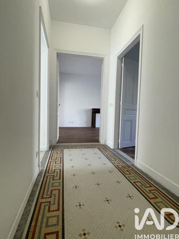 Appartement à vendre 5 pièces 99 m² Compiègne