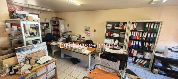 Hôtel particulier à vendre 50 pièces de 1 700 m²