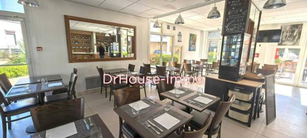 Hôtel particulier à vendre 50 pièces de 1 700 m²