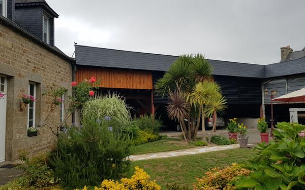 Maison à vendre    5 pièces •  Guingamp