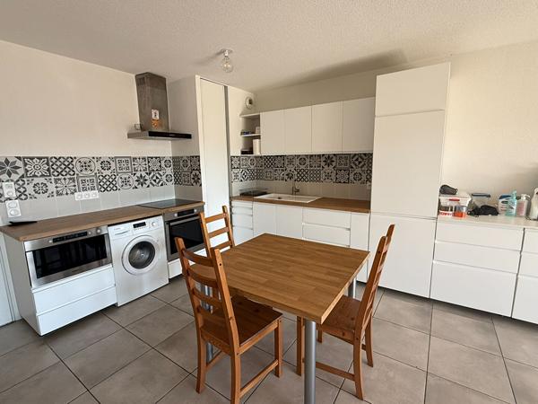 Appartement La Crau 2 pièce(s) 51.50 m2 avec terrasse de 10 m²