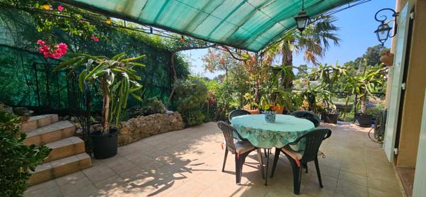 VILLA TOULON OUEST - LES 4 CHEMINS DES ROUTES