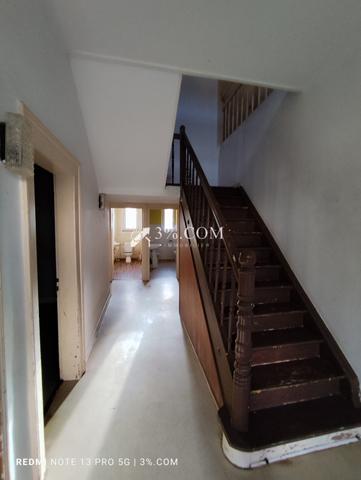 Maison 10 pièce(s) 6 chambre(s) 229.1 m²