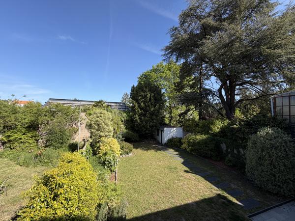 ZOLA, MAISON FAMILIALE ….