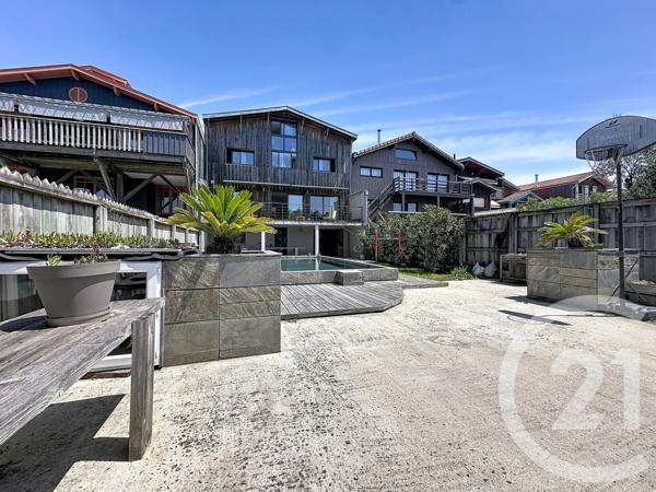 Maison à vendre  6 pièces - 184,30 m 2   LA TESTE DE BUCH  - 33