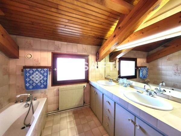 Maison d’architecte au calme dans un secteur prisé