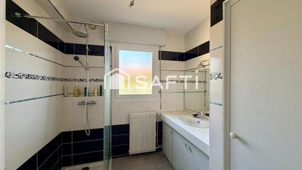 Maison d’architecte au calme dans un secteur prisé