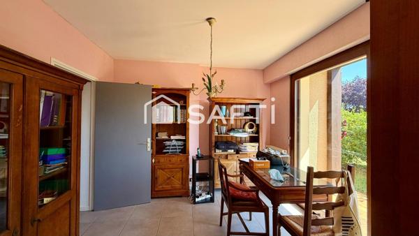 Maison d’architecte au calme dans un secteur prisé