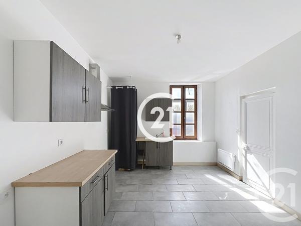 Maison à vendre  3 pièces - 73 m 2   COGNAC  - 16