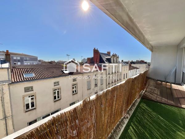 T4 lumineux, terrasse et cave en hyper centre