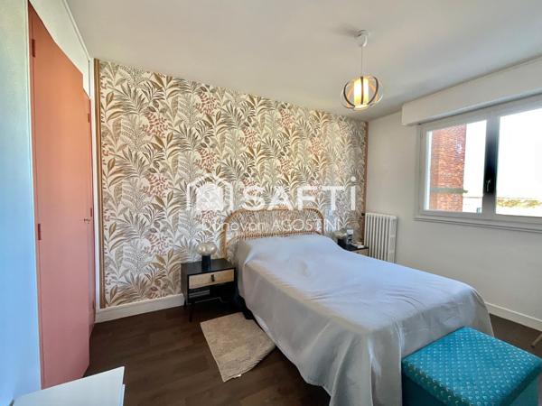 T4 lumineux, terrasse et cave en hyper centre