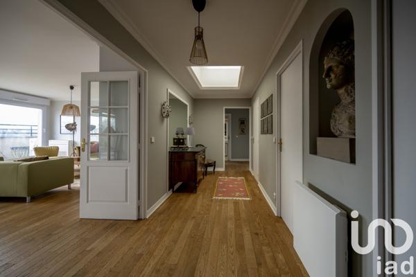 Appartement 6 pièces de 153 m² à Châtenay-Malabry (92290)