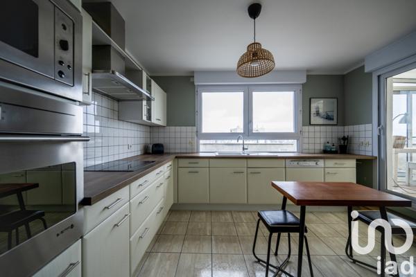 Appartement 6 pièces de 153 m² à Châtenay-Malabry (92290)