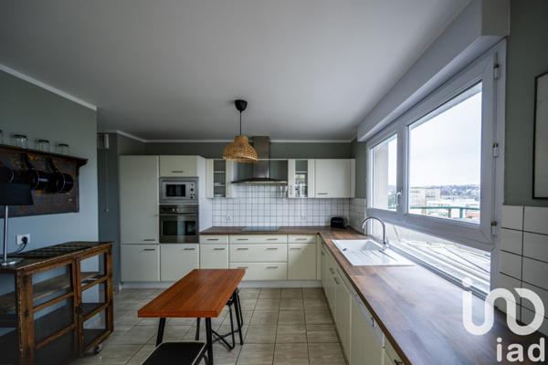 Appartement 6 pièces de 153 m² à Châtenay-Malabry (92290)