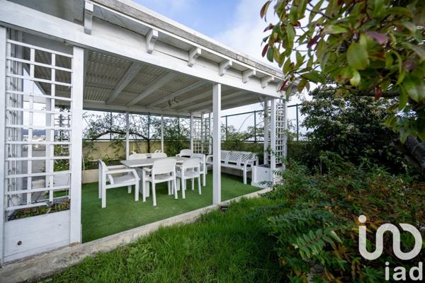 Appartement 6 pièces de 153 m² à Châtenay-Malabry (92290)