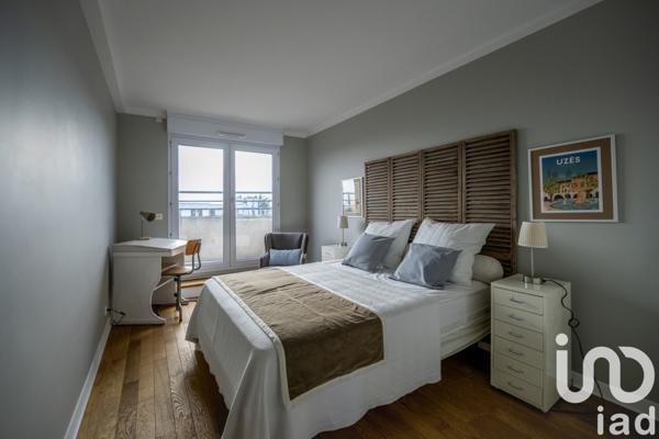 Appartement 6 pièces de 153 m² à Châtenay-Malabry (92290)